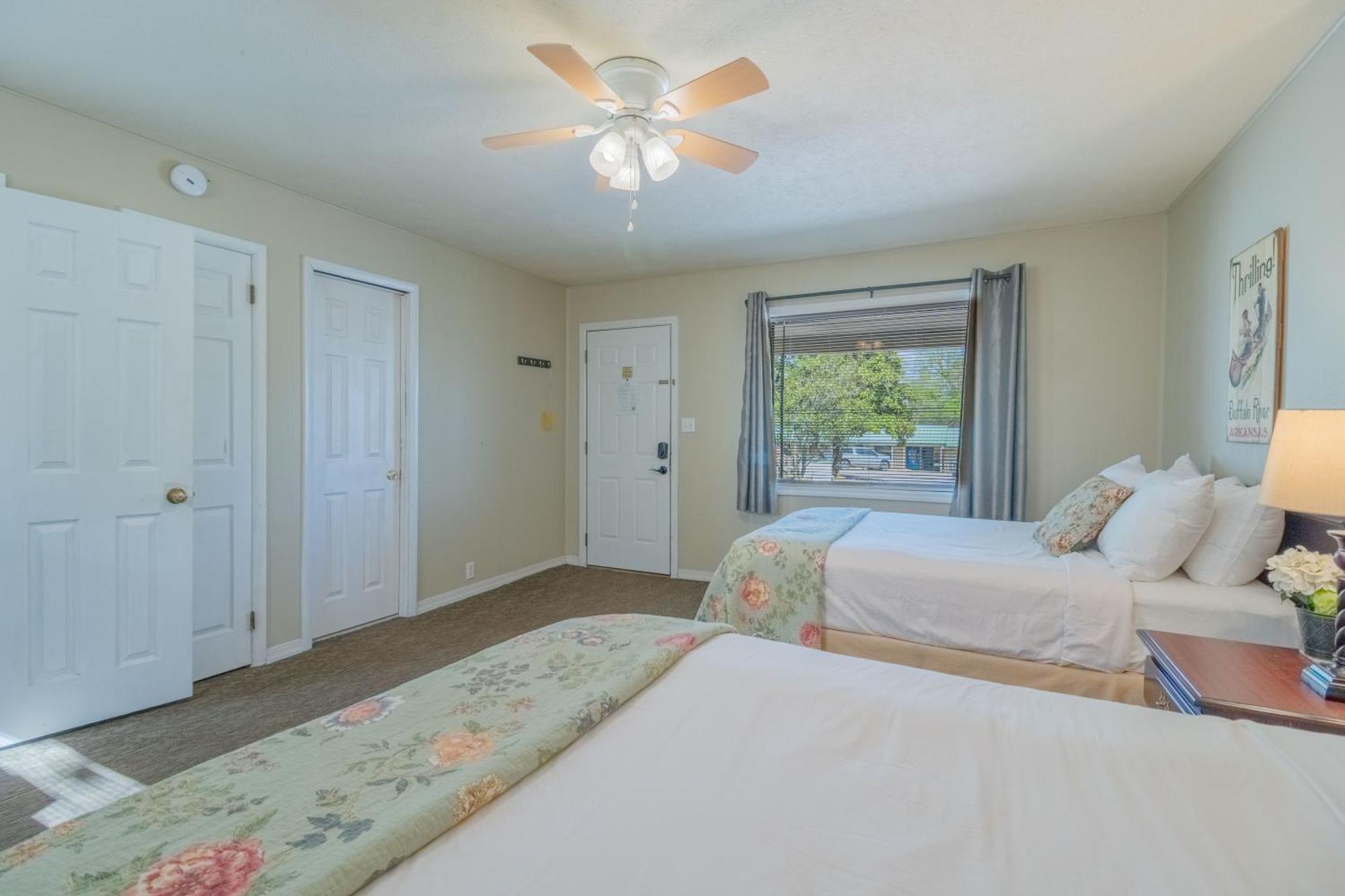 Carlton Marion Inn Yellville Номер фото