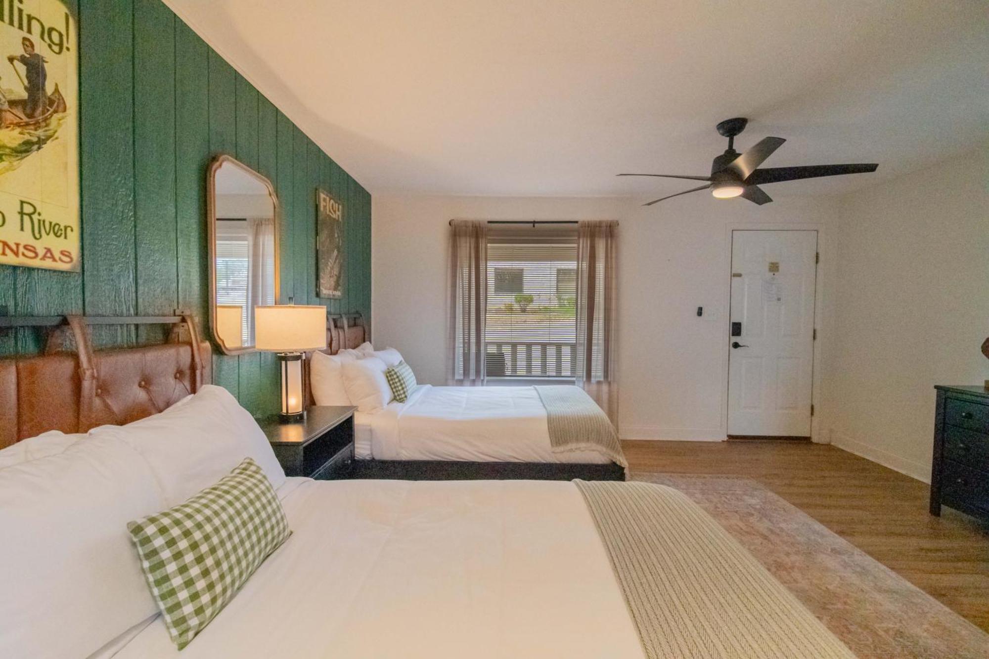 Carlton Marion Inn Yellville Экстерьер фото